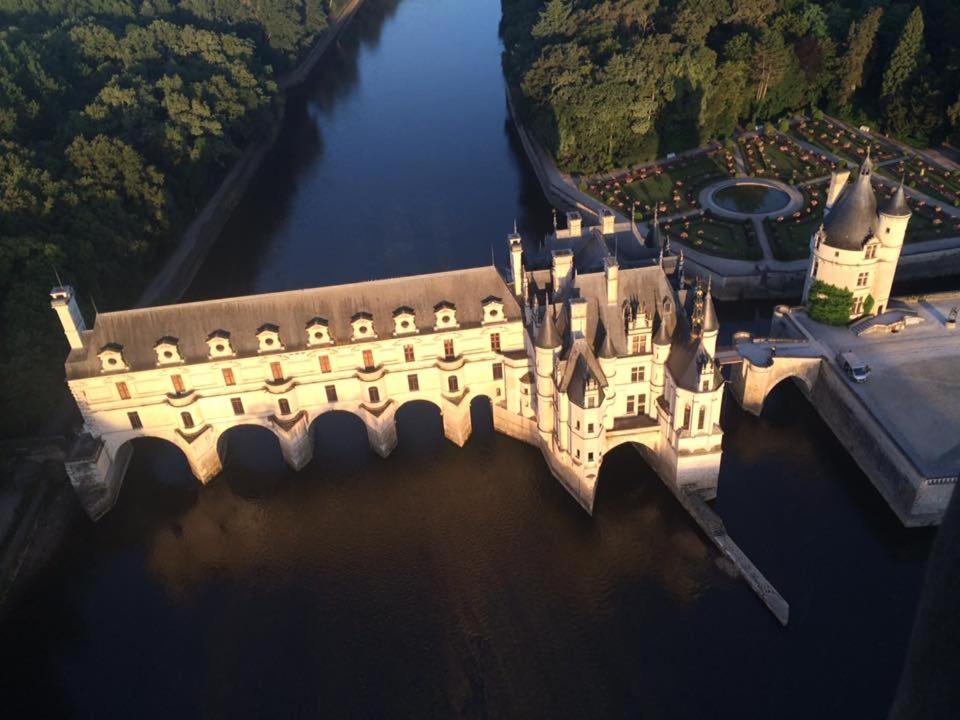 Chateau De La Menaudiere Шиссе-ан-Турен Экстерьер фото